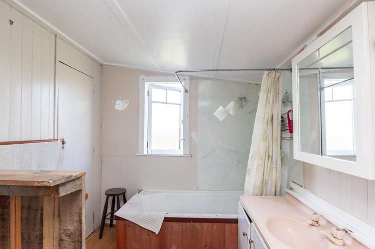 21 Makumaku Road Kerepehi_16