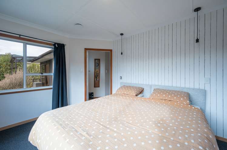 8 Dickens Street Stoke_11