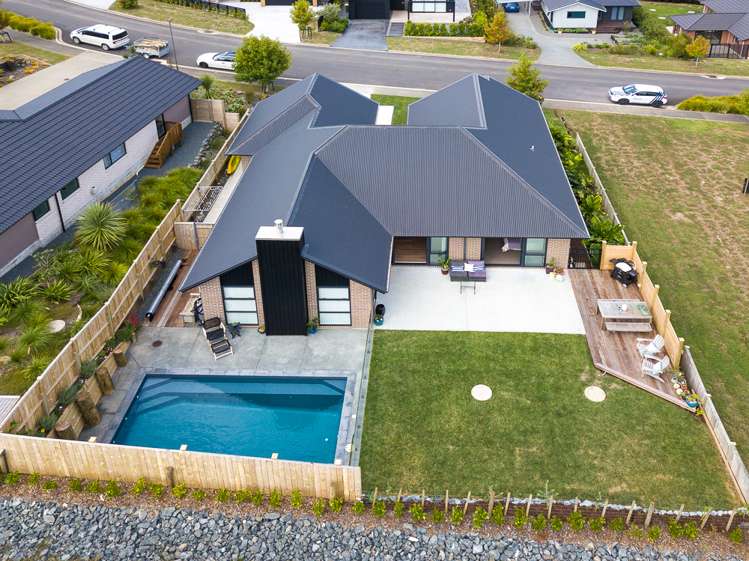 11 Laly Haddon Place Matakana_5