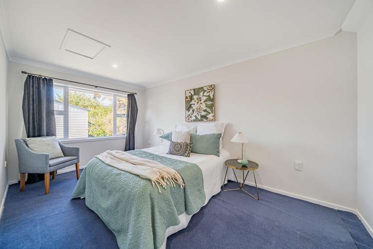 11 York Avenue Heretaunga_13