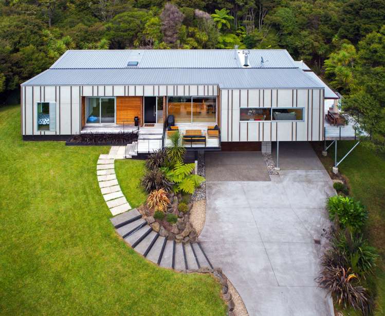 27 Cochran Road Oratia_2