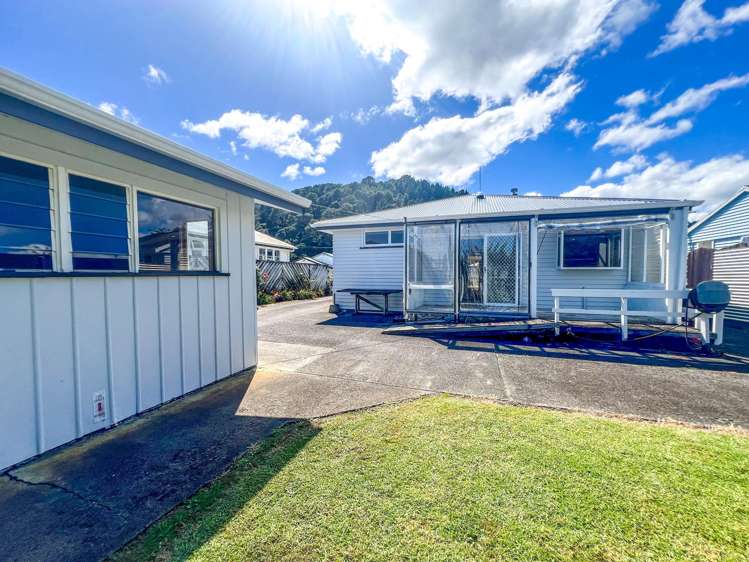 209 Kuranui Street Thames_27