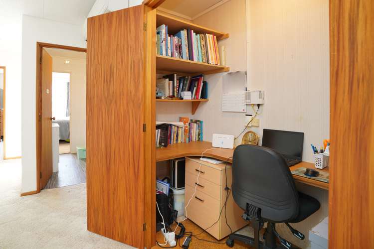 169 Queens Drive Richmond_11