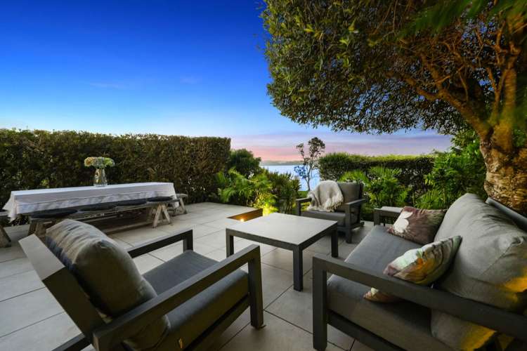 77 The Terrace Herald Island_4