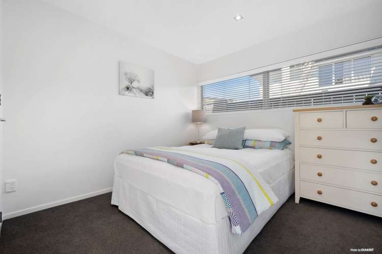 38 Pine Harbour Parade Beachlands_14