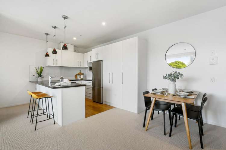 104/54 Surrey Crescent Grey Lynn_10