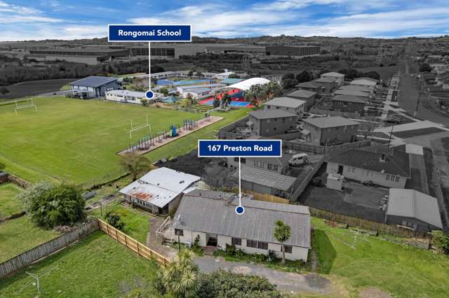 Renovators & Developers: Do-up on 1262m² FH land
