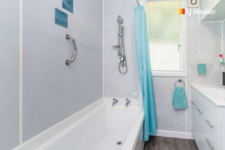 96 Main South Road Green Island_13