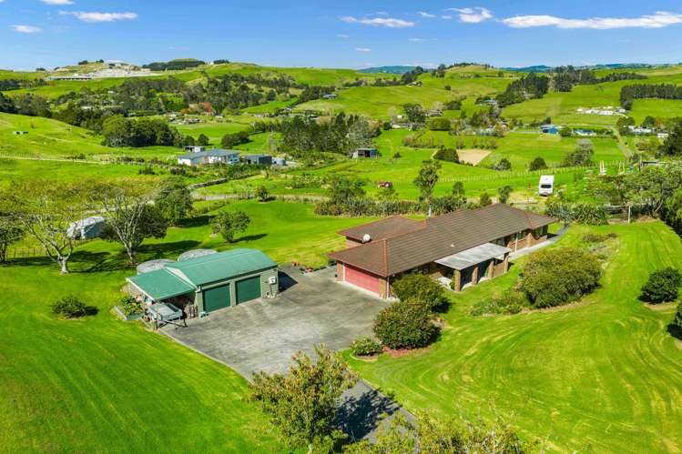 231 Valley View Road Otaika_24