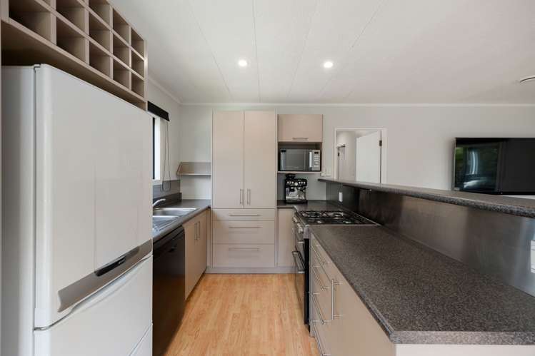 11 Rothwell Lane Whatawhata_2