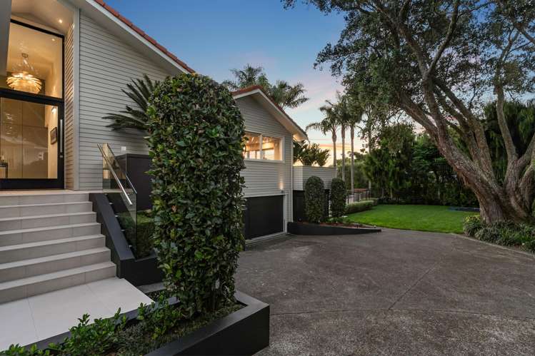 5B Crescent Road Epsom_19