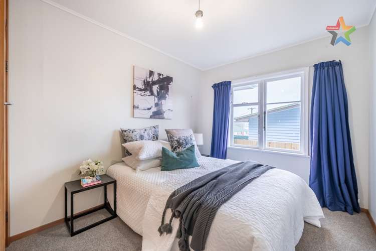 19 Karaka Street Otaki Beach_13