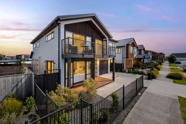 Substantial Coastal Family Home, Prime Hobsonville