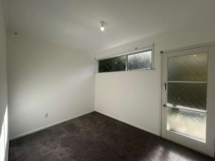 9 Dunraven Place Torbay_8