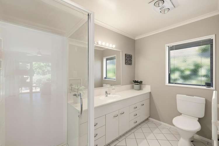 61 Stableford Drive Pyes Pa_17