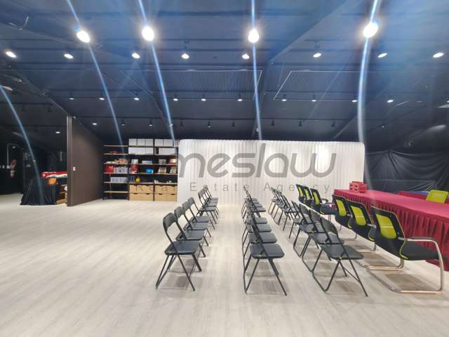Penrose 474sqm High Stud Open Plan Space