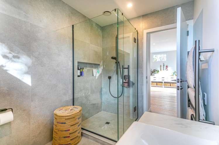 163 Ocean Beach Road Tairua_11