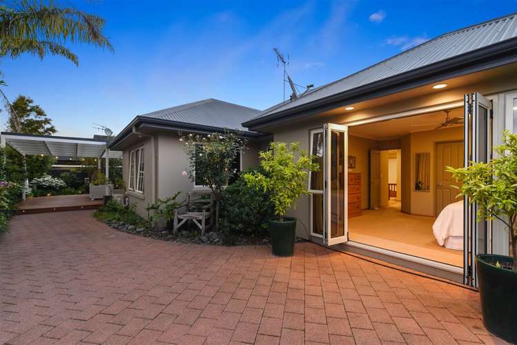 3 Takapu Place Huntington_30