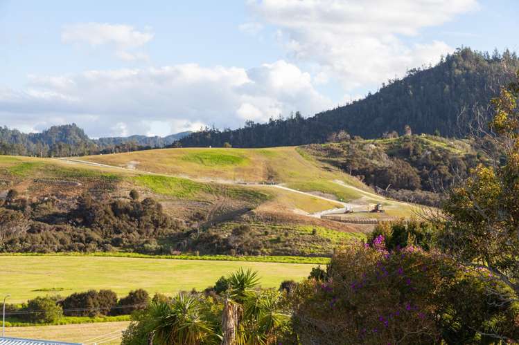 10A Ocean Beach Road Tairua_14