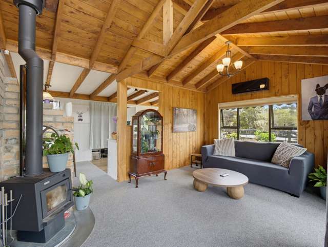 A Cosy Home with a Garden to Love