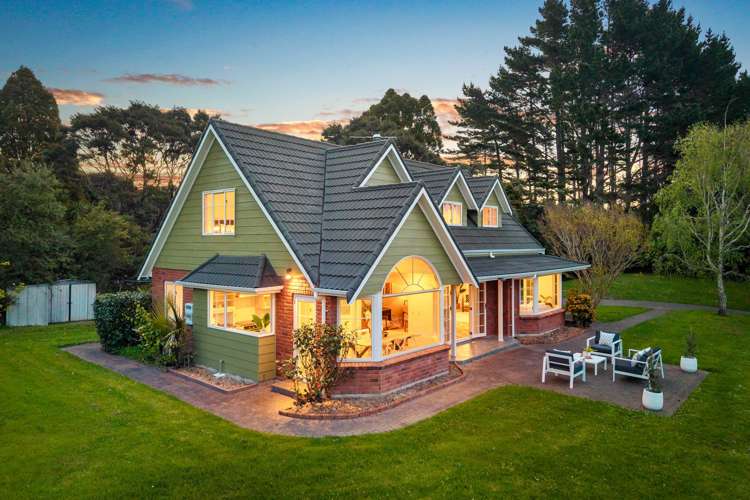 26 Awhiorangi Promenade Swanson_22