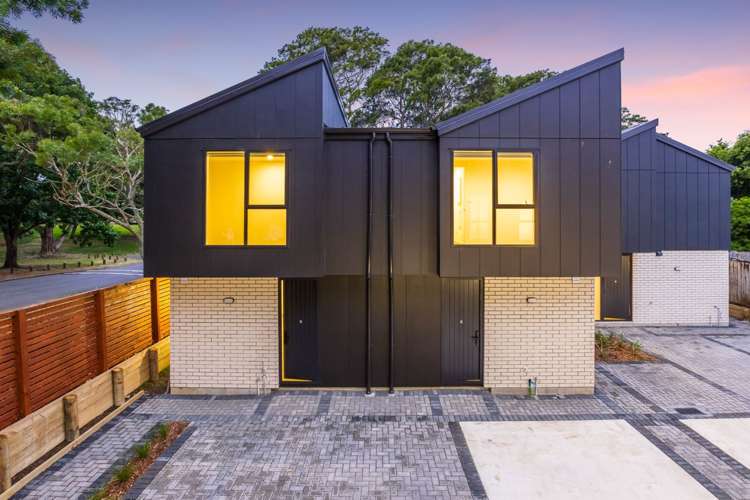 Unit E/38 Cascades Road Pakuranga Heights_9