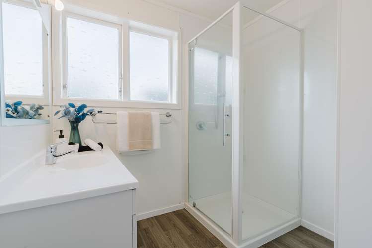 16 Pickering Crescent Chedworth_9