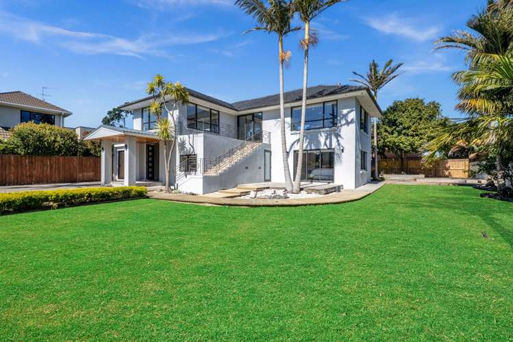 1A Morrow Avenue Bucklands Beach_24