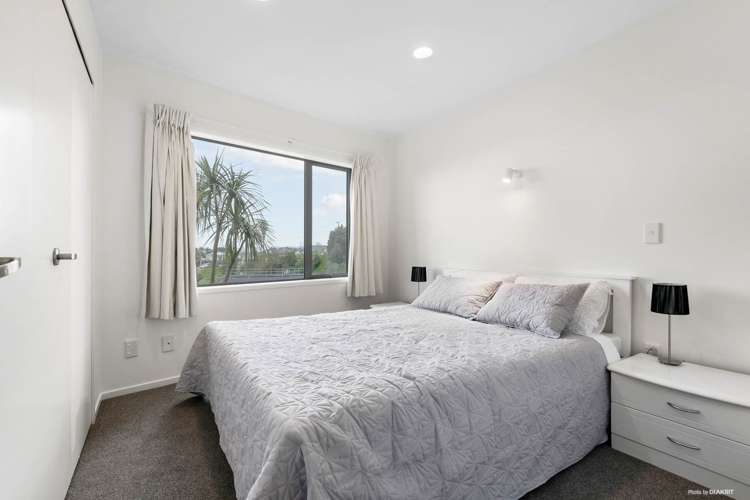 5/4 Huka Road Birkenhead_15