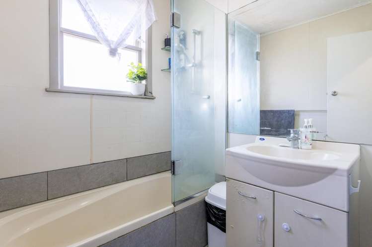 18 Waitahanui Avenue Taupo_8