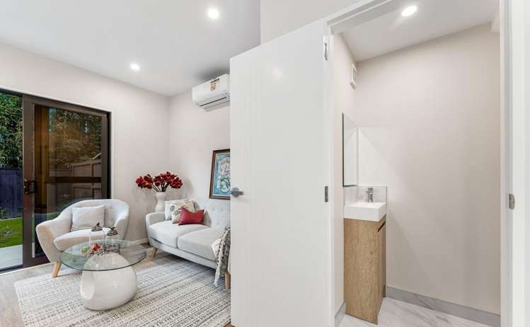 15 Don Oliver Lane Glen Eden_7