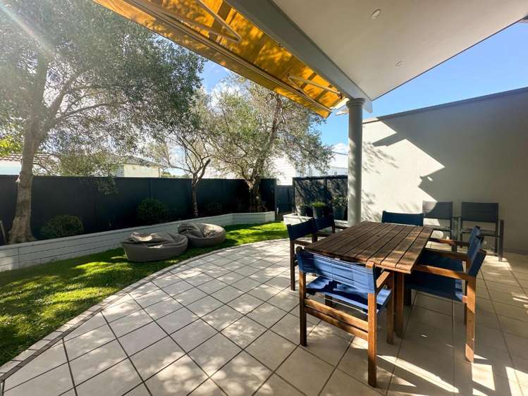 12A Rodney Road 10888_15