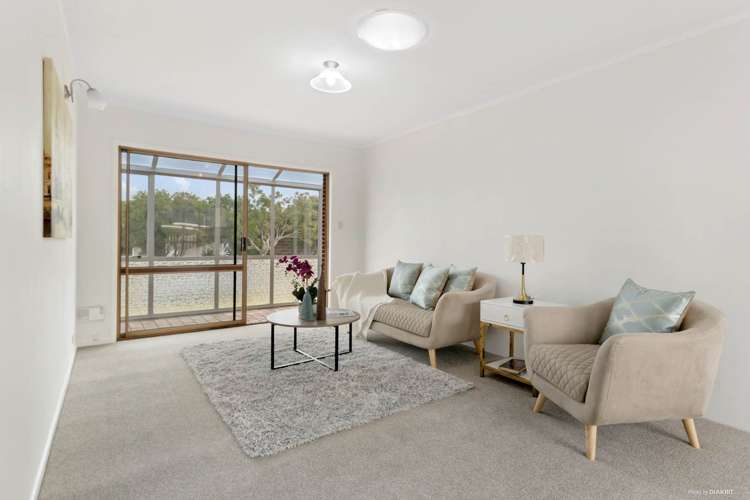 2/2 Vodanovich Road Te Atatu South_4