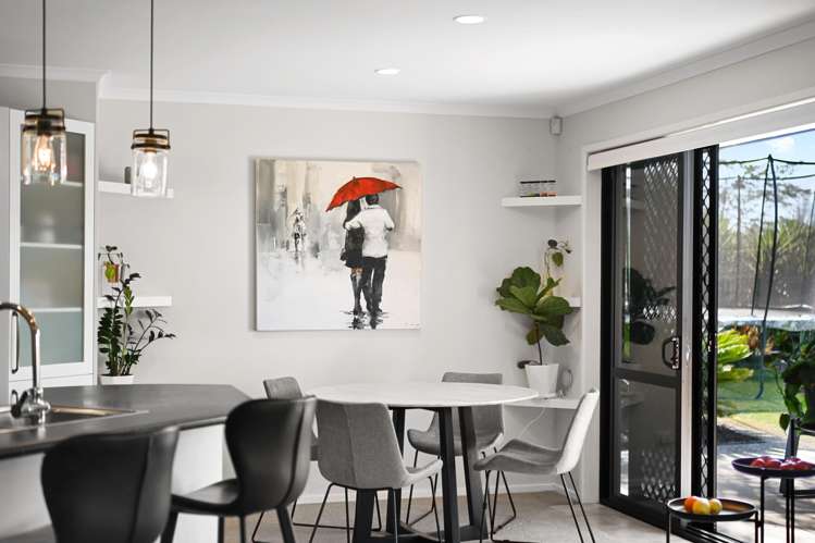 35 Stoneleigh Drive Chartwell_6