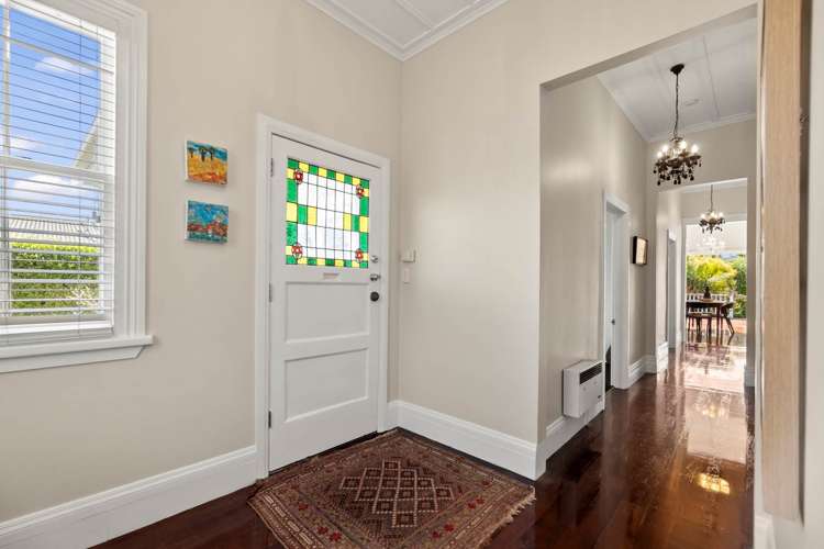 28 Patuone Avenue Devonport_8