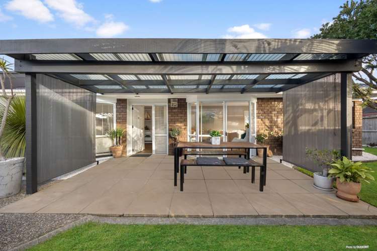 14b Kallaroo Place Botany Downs_13