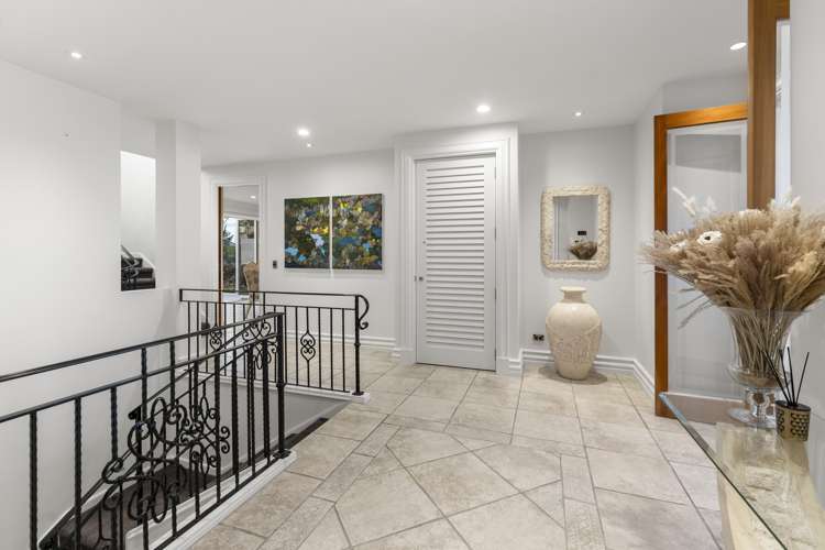 24 Paritai Drive Orakei_14