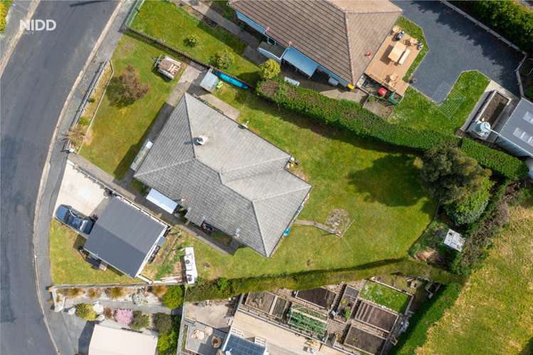 63 Columba Avenue Calton Hill_15