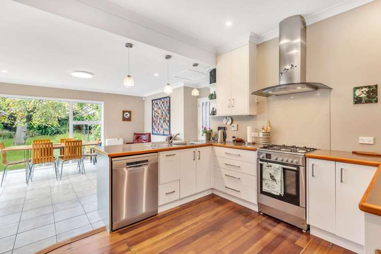 6 Awatea Terrace Hokowhitu_23