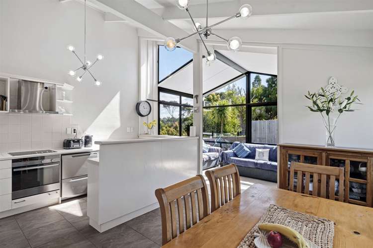 5 Radiata Lane Chatswood_9