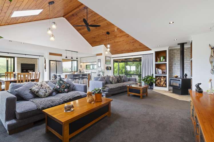 307c Maxted Road Bombay_5