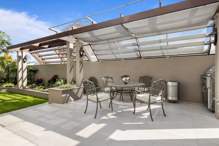 242a Lake Road Hauraki_19