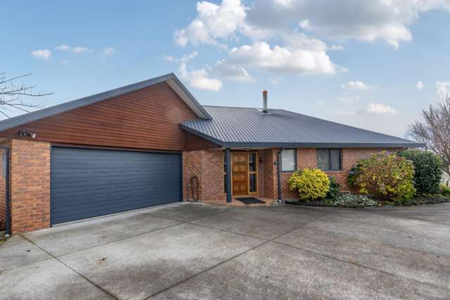 Immaculate 3-Bedroom Family Home in Quiet Cul-de-Sac