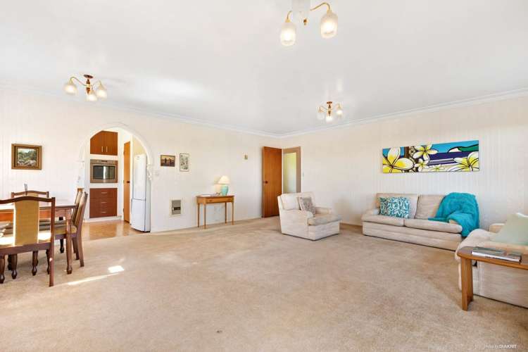 2/146 Norman Lesser Drive Saint Johns_8