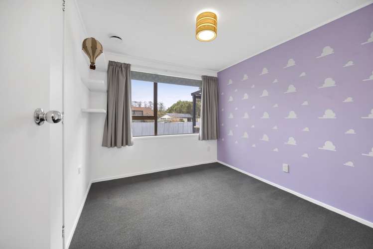 34 Kowhai Street Inglewood_12