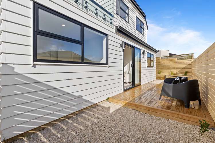 1b Lemon Grove Lane Greenhithe_11