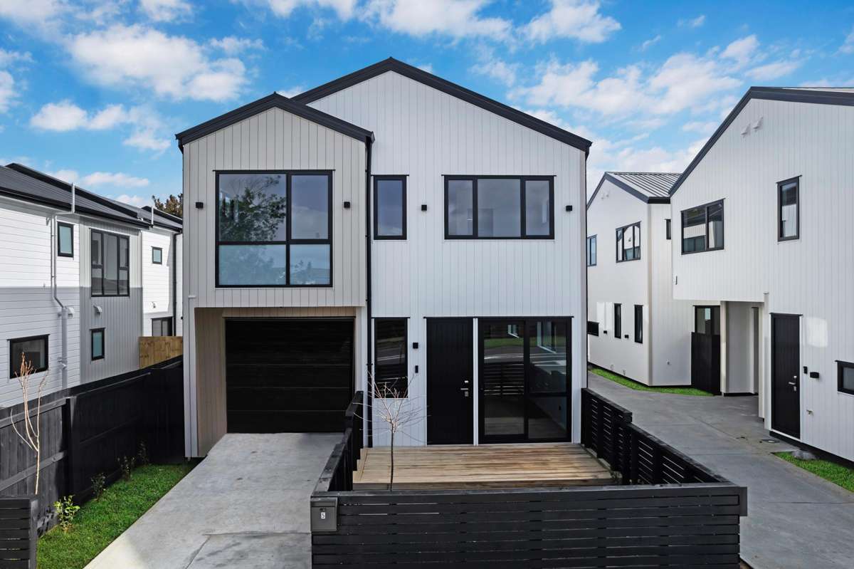 5/92 Rangitoto Road_0
