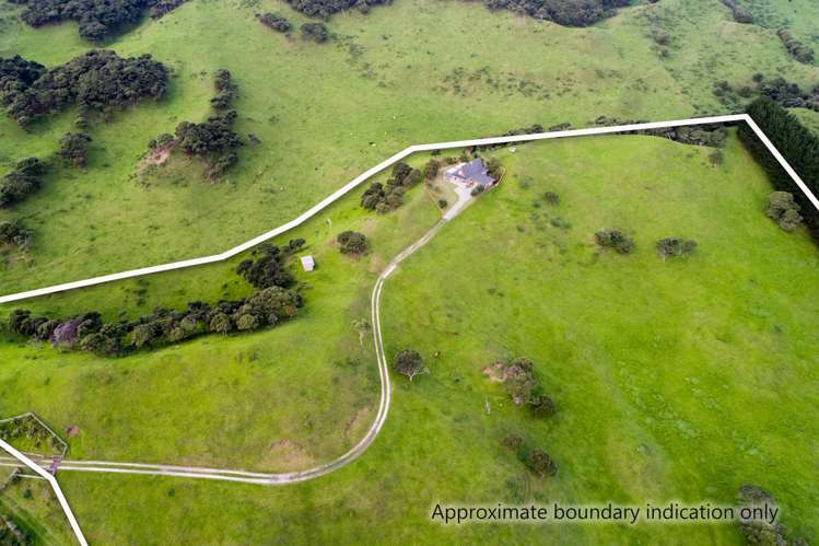 865 Wilson Road South Head_24