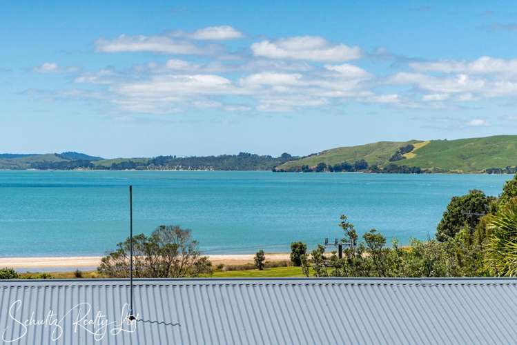 9 Sandy Beach Road_0