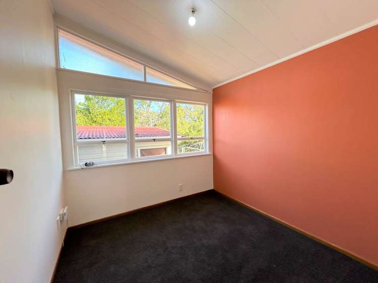 19 Falkirk Street Blockhouse Bay_10